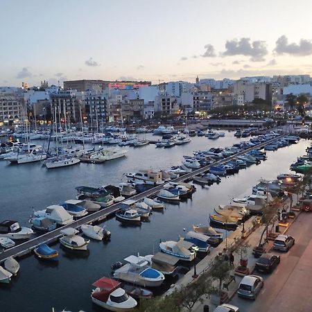 2 Bedroom, Central And Spacious Apartment With Sea View - 2 Msida Extérieur photo