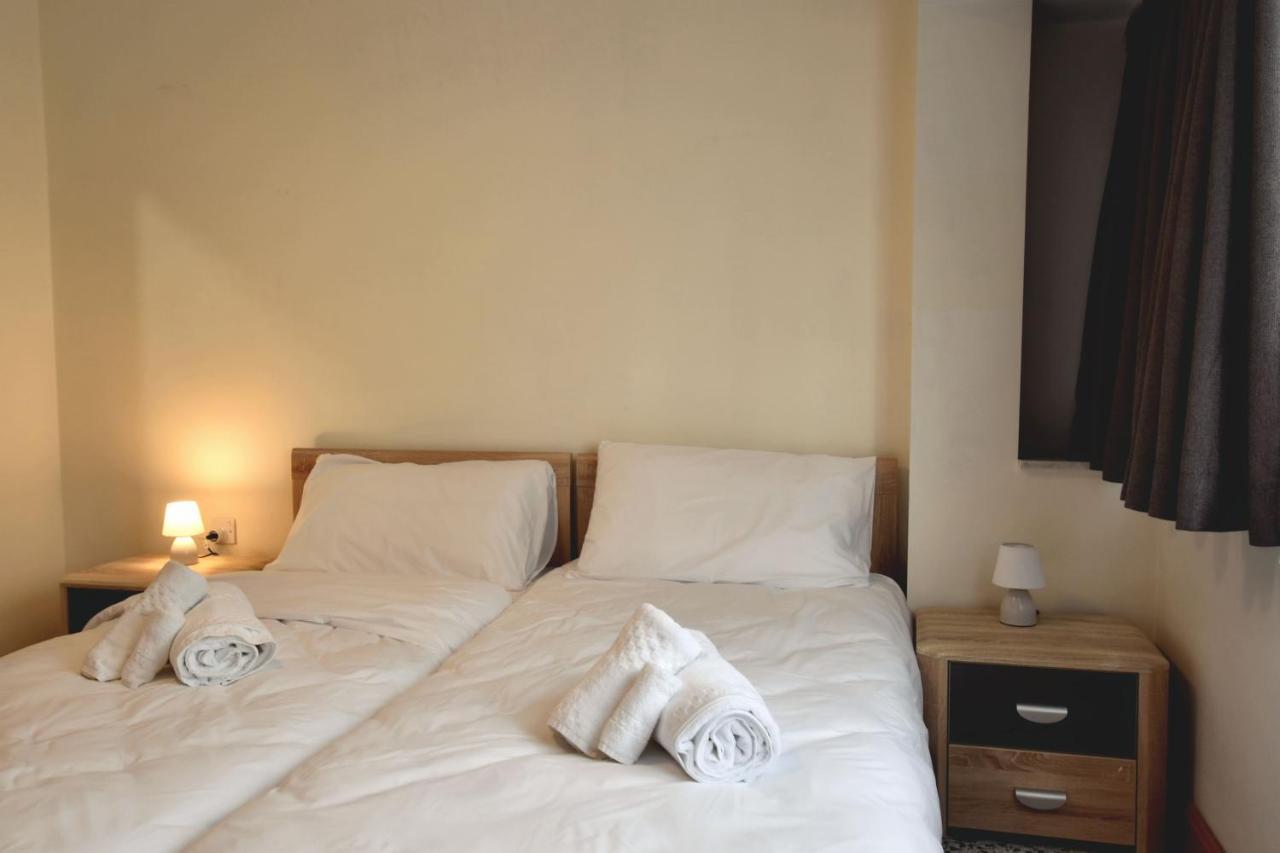 2 Bedroom, Central And Spacious Apartment With Sea View - 2 Msida Extérieur photo