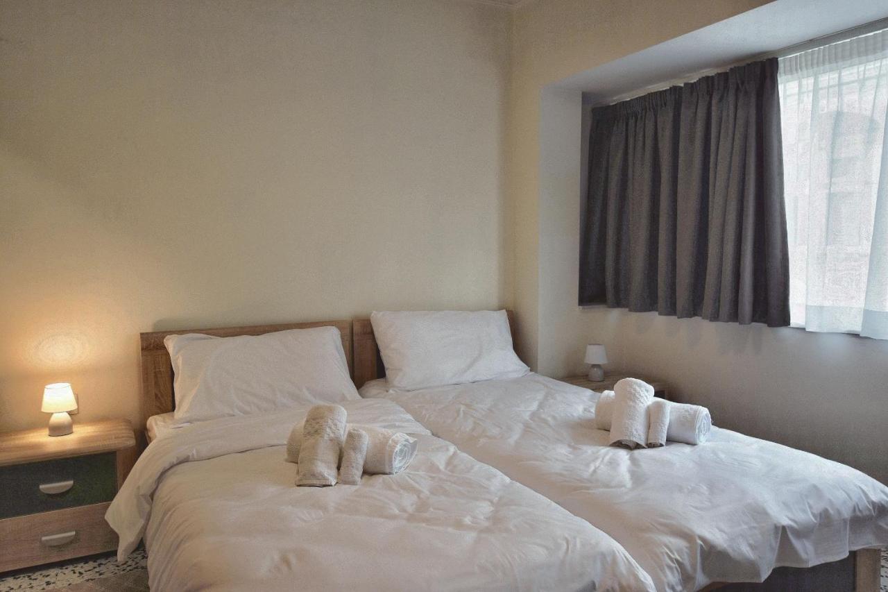 2 Bedroom, Central And Spacious Apartment With Sea View - 2 Msida Extérieur photo